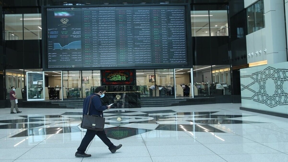 گزارش وضعیت بازار سرمایه در تاریخ ۱۴ بهمن ۱۴۰۴: صعود دوباره بورس مشاهده شد گزارش وضعیت بازار سرمایه در تاریخ ۱۴ بهمن ۱۴۰۴: صعود دوباره بورس مشاهده شد