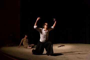 کوچ، دیگر راه حل ما نیست/ «گُر» از شهرکرد به جشنواره آمد کوچ، دیگر راه حل ما نیست/ «گُر» از شهرکرد به جشنواره آمد