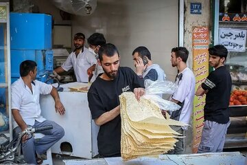 آخرین خبر درباره قیمت نان/نرخ نان آزاد میشود؟ آخرین خبر درباره قیمت نان/نرخ نان آزاد میشود؟