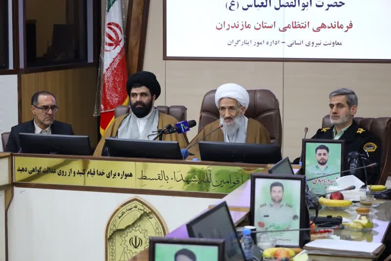 نماینده ولی فقیه در مازندران: پلیس با دست خالی و انسانی‌ترین شیوه در مقابل فتنه‌گران ایستاد