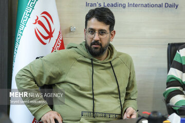 کارگردان «احمد»: اگر دغدغه هنرمند بیان دردها باشد، در انتخاب سوژه دقت بیشتری میکند کارگردان «احمد»: اگر دغدغه هنرمند بیان دردها باشد، در انتخاب سوژه دقت بیشتری میکند