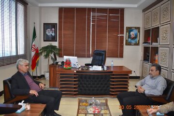 هم افزایی ادارات کل امور عشایر و منابع طبیعی لرستان با هدف صیانت از اراضی ملی هم افزایی ادارات کل امور عشایر و منابع طبیعی لرستان با هدف صیانت از اراضی ملی