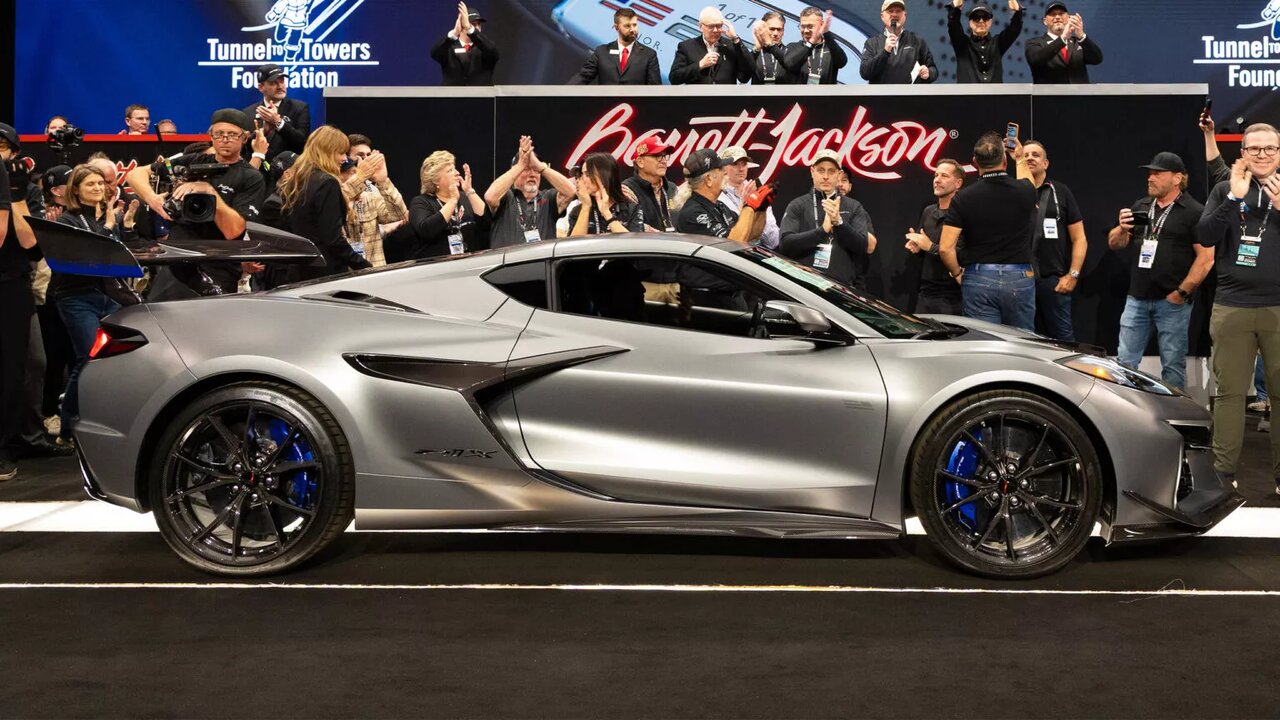 شورولت کوروت با قیمت ۴۰۰ میلیارد تومان معرفی شد / تصاویر شورولت کوروت با قیمت ۴۰۰ میلیارد تومان معرفی شد / تصاویر