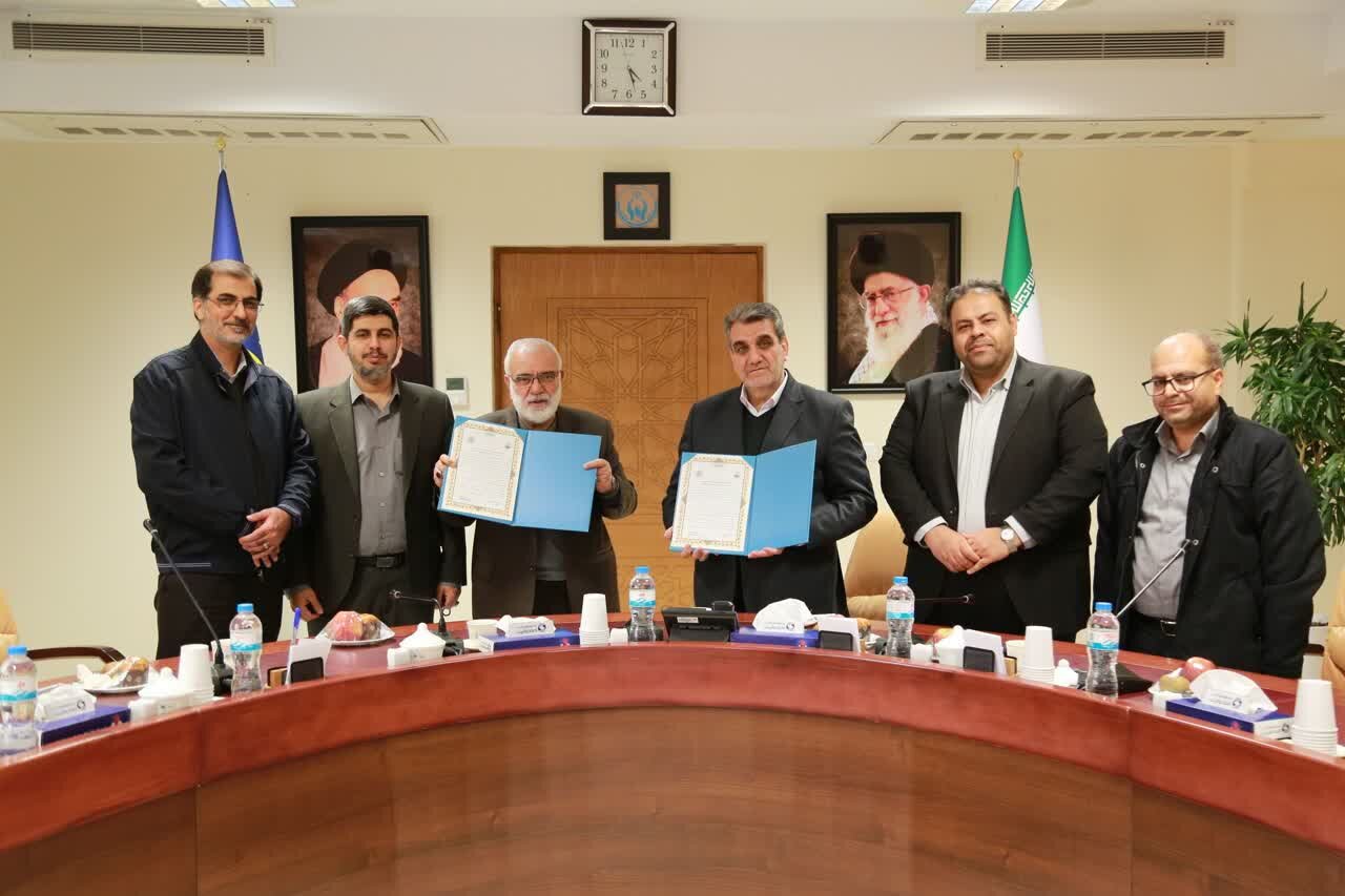 ۲۰ هزار مددجوی کمیته امداد استان سمنان سهامدار نیروگاه خورشیدی ۱۰۰ مگاواتی