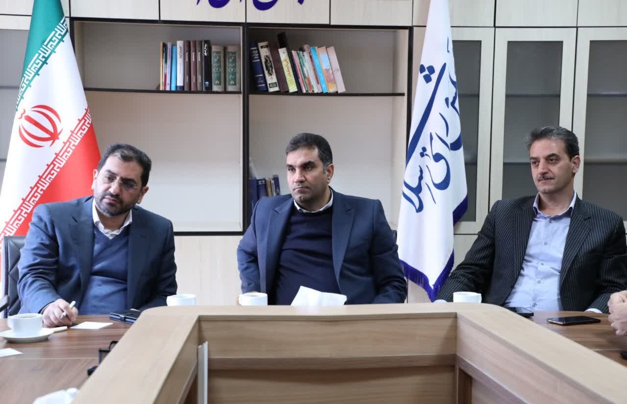 برگزاری نشست بررسی پروژههای مسکن و راه شهرستان اردکان برگزاری نشست بررسی پروژههای مسکن و راه شهرستان اردکان