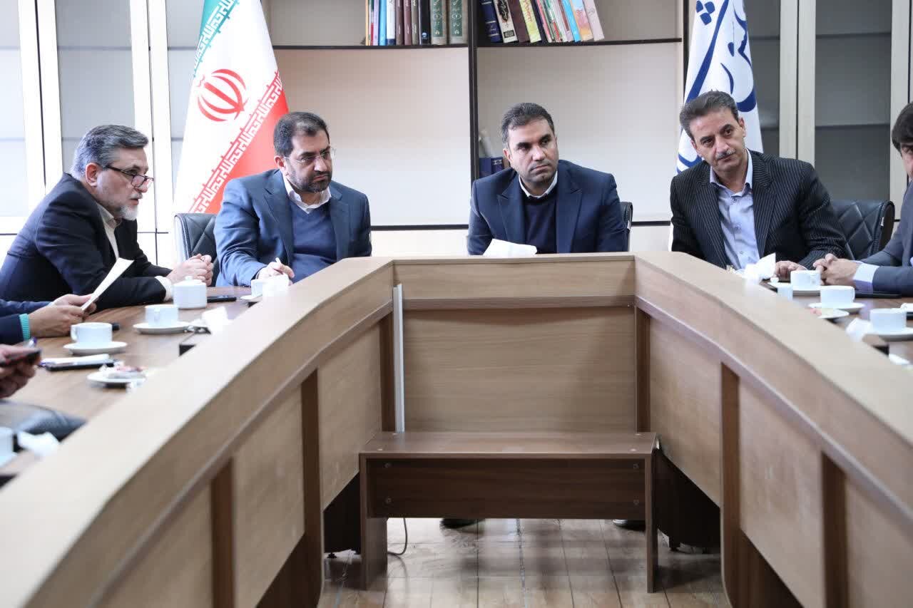 برگزاری نشست بررسی پروژه‌های مسکن و راه شهرستان اردکان