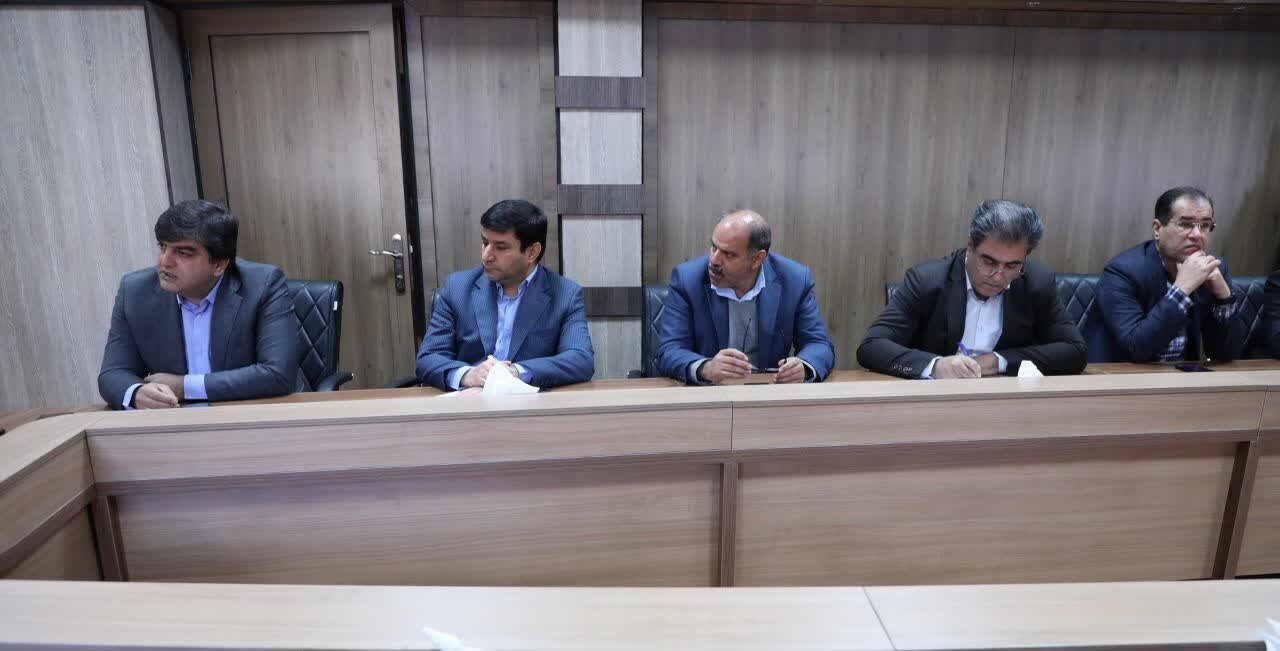 برگزاری نشست بررسی پروژههای مسکن و راه شهرستان اردکان برگزاری نشست بررسی پروژههای مسکن و راه شهرستان اردکان