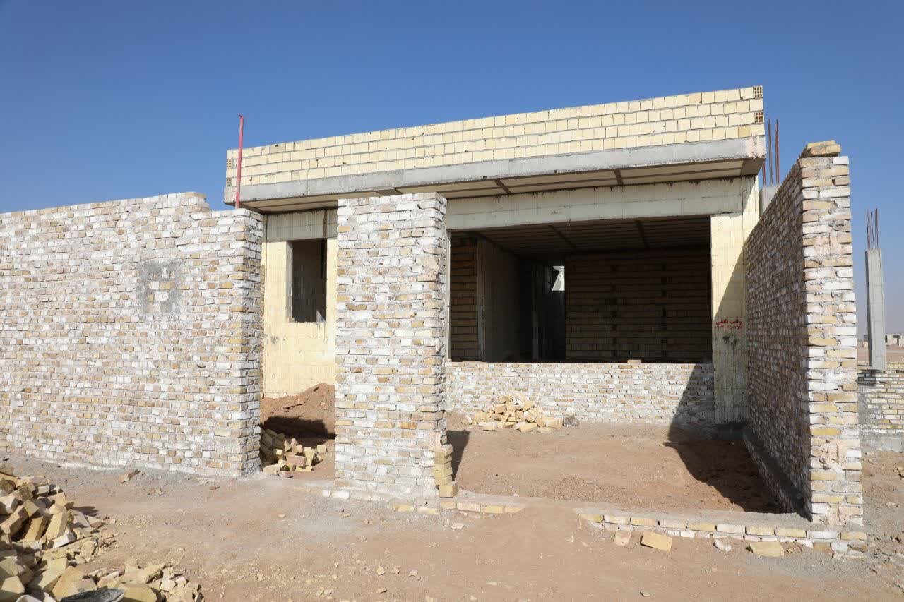 بازدید معاون وزیر راه و شهرسازی از سایت ۱۲۵ هکتاری مسکن ملی و پروژه‌های زیرساختی حمل‌ونقل شهرستان اردکان