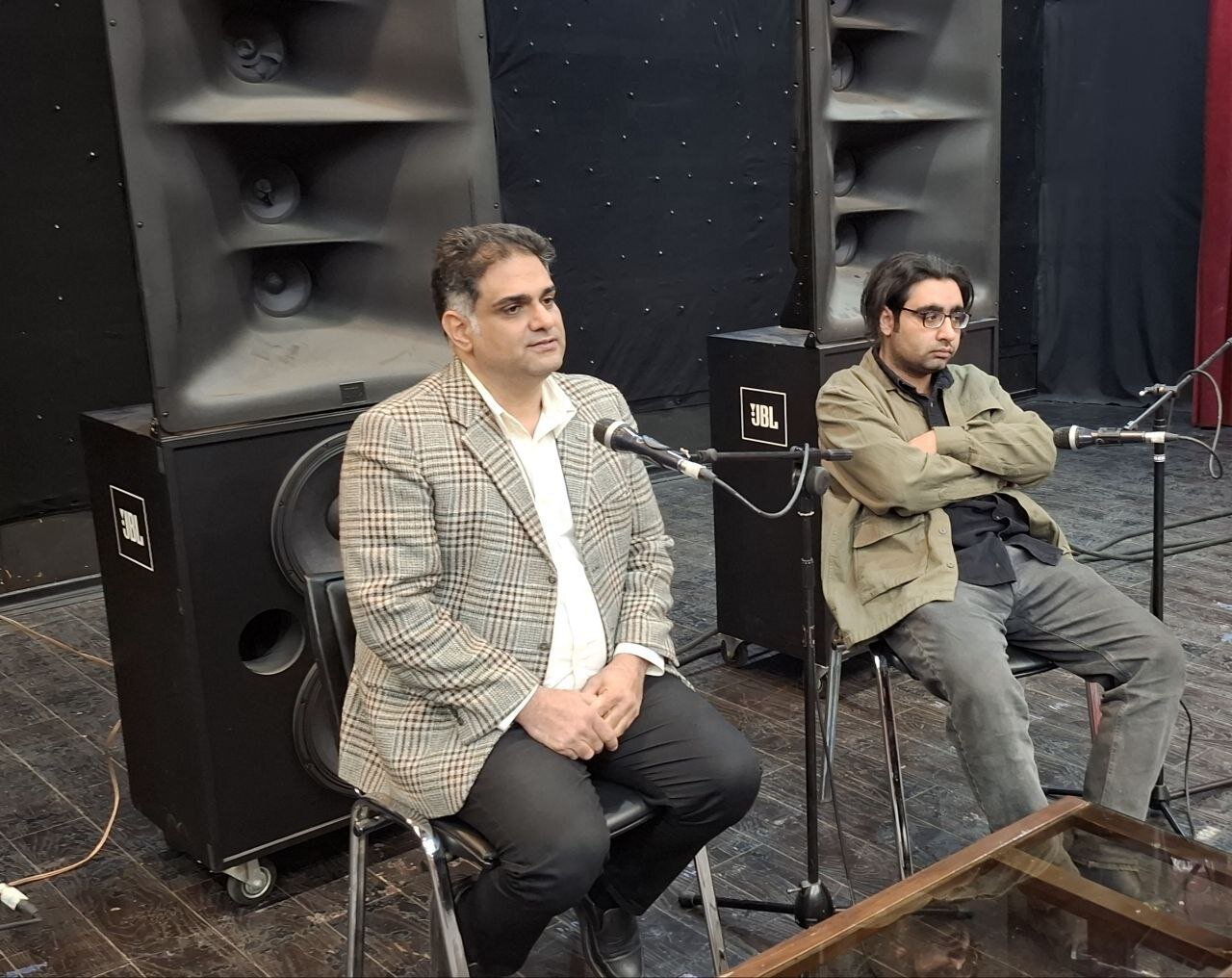 مبارزه زنان در سه نسل: خانواده، باورهای خرافی و تلاش برای ادامه حیات مبارزه زنان در سه نسل: خانواده، باورهای خرافی و تلاش برای ادامه حیات