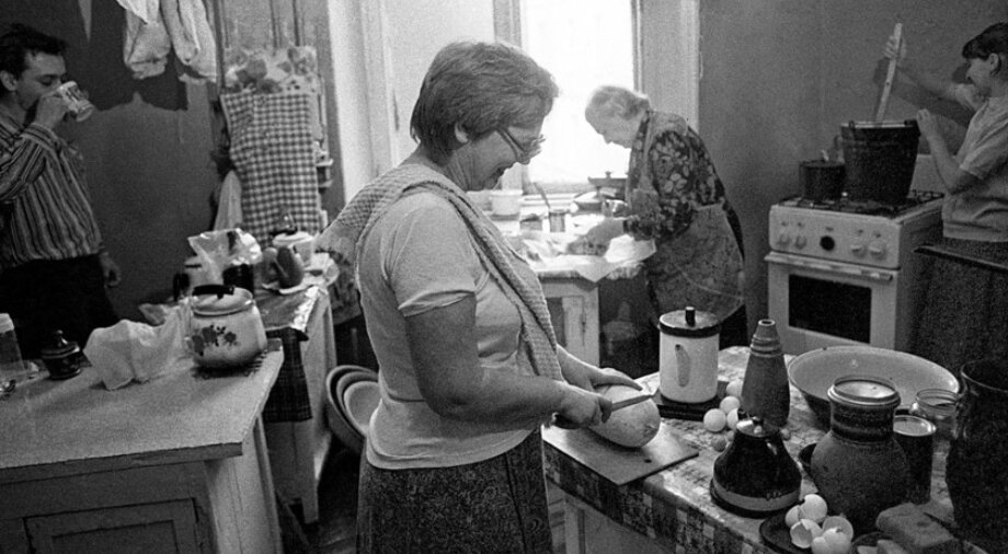 مردم در شوروی هیچ چیز را دور نمیریختند و غذای اصلیشان سوپ کلم بود!