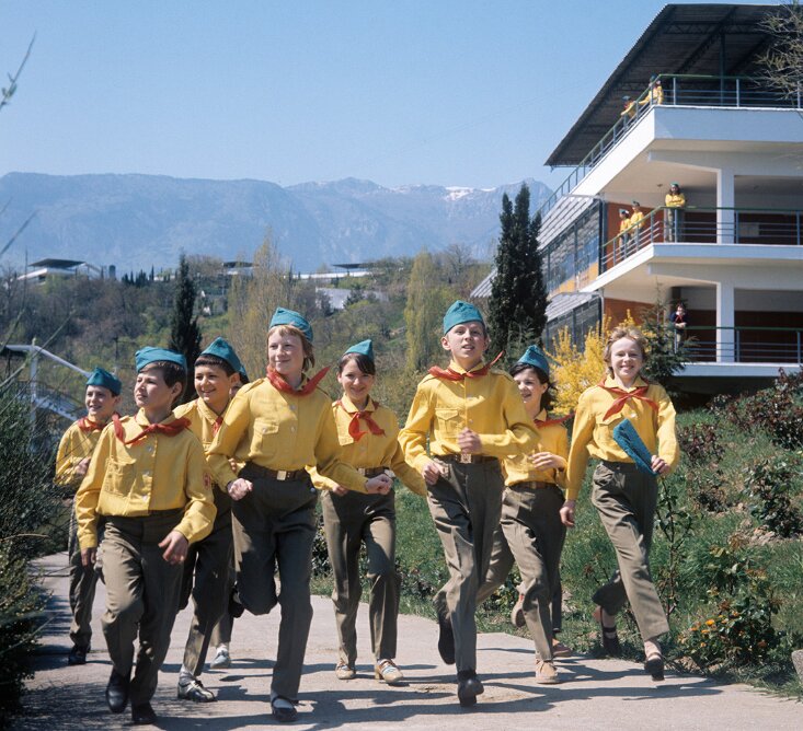 مردم در شوروی هیچ چیز را دور نمیریختند و غذای اصلیشان سوپ کلم بود!