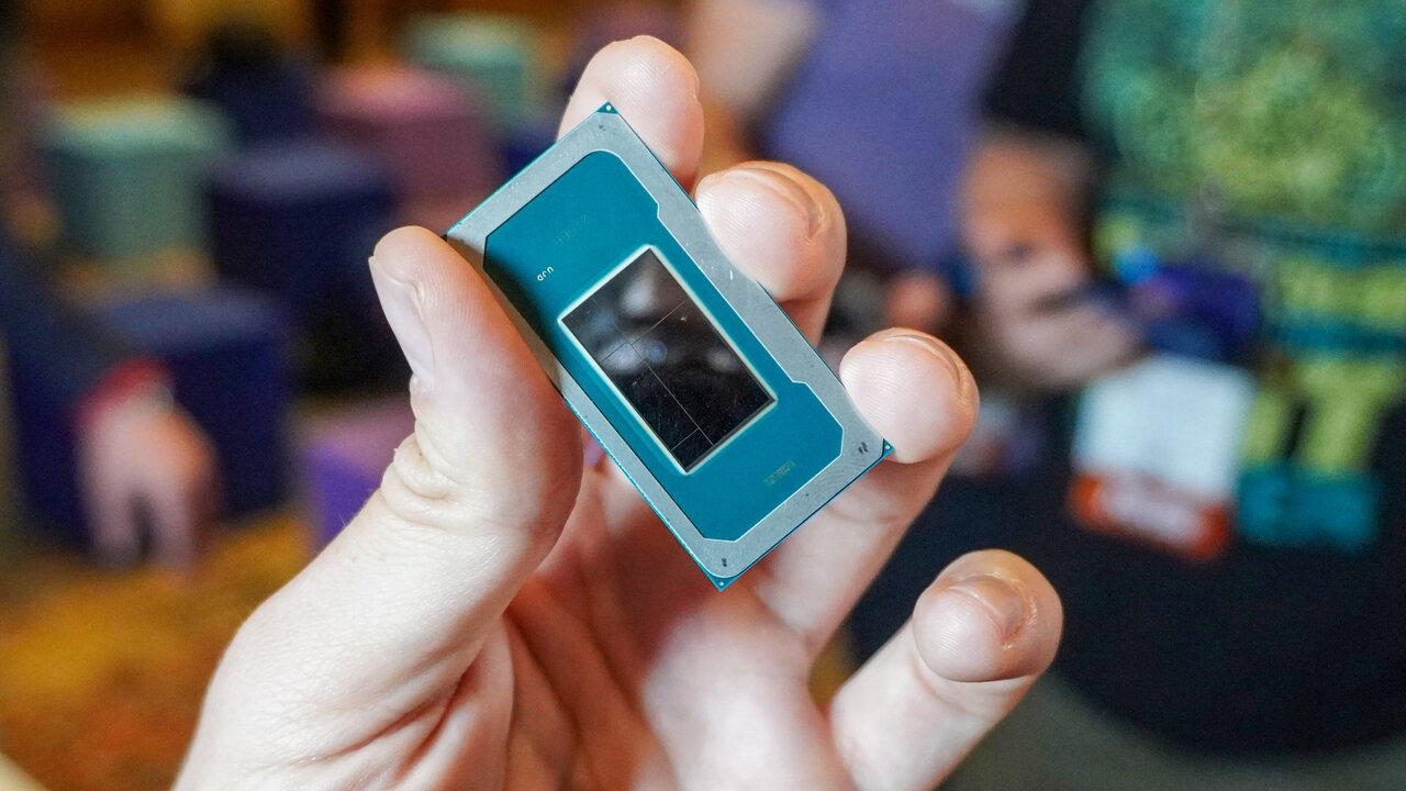 بازگشت اینتل؛ آیا اپل عقبنشینی خواهد کرد؟ بازگشت اینتل؛ آیا اپل عقبنشینی خواهد کرد؟