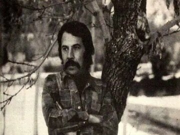 داود رشیدی، ۵۴ سال قبل: وقتی در تئاتر با تورم بیکاری مواجه شدم به‌ناچار بازی در سینما را پذیرفتم