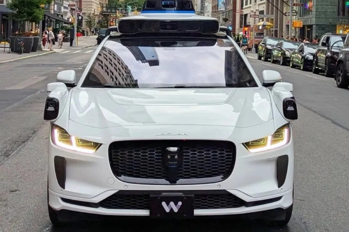 تصادف حیرتانگیز: تاکسی خودران درگیر حادثهای با حضور یک کودک شد تصادف حیرتانگیز: تاکسی خودران درگیر حادثهای با حضور یک کودک شد