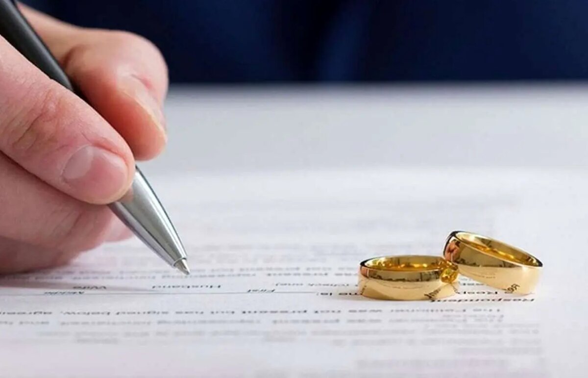 آیا با ۲۰ میلیون تومان میتوان حلقه ازدواج مینیمالی تهیه کرد؟ قیمتها به اوج خود رسیدهاند. آیا با ۲۰ میلیون تومان میتوان حلقه ازدواج مینیمالی تهیه کرد؟ قیمتها به اوج خود رسیدهاند.