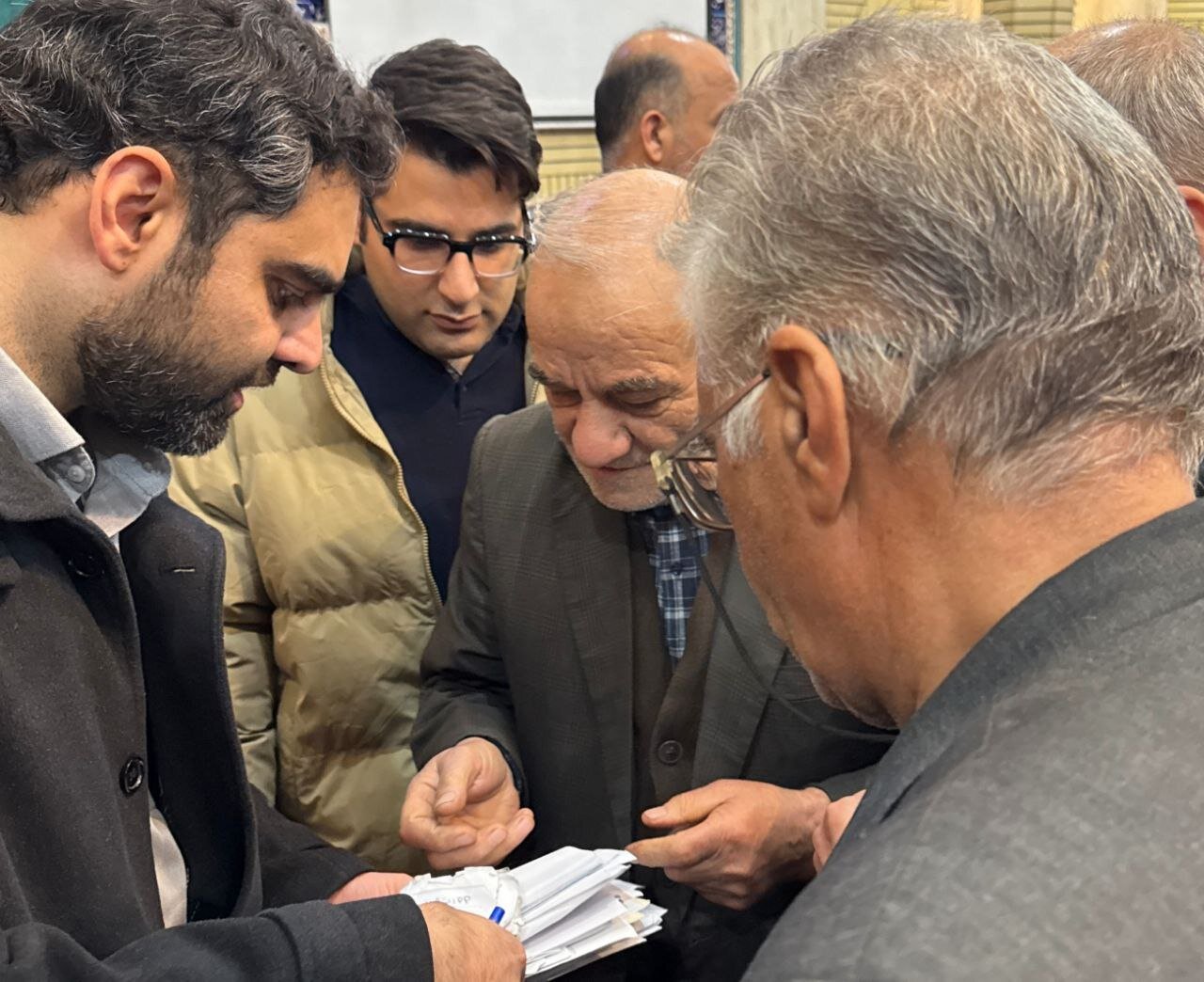 امیرحسین ثابتی: میخواهند ایران را سوریه دوم کنند/ جریان انقلابی در مجلس دوازدهم در اکثریت نیست وگرنه خروجی مجلس حتما بسیار متفاوت از وضع فعلی بود