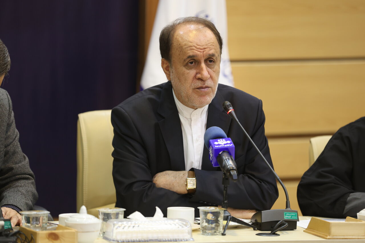 رئیس ستاد مرکزی دهه فجر انقلاب اسلامی اعلام کرد: حدود ۴۷ هزار برنامه در نقاط شهری و روستایی برگزار خواهد شد. رئیس ستاد مرکزی دهه فجر انقلاب اسلامی اعلام کرد: حدود ۴۷ هزار برنامه در نقاط شهری و روستایی برگزار خواهد شد.