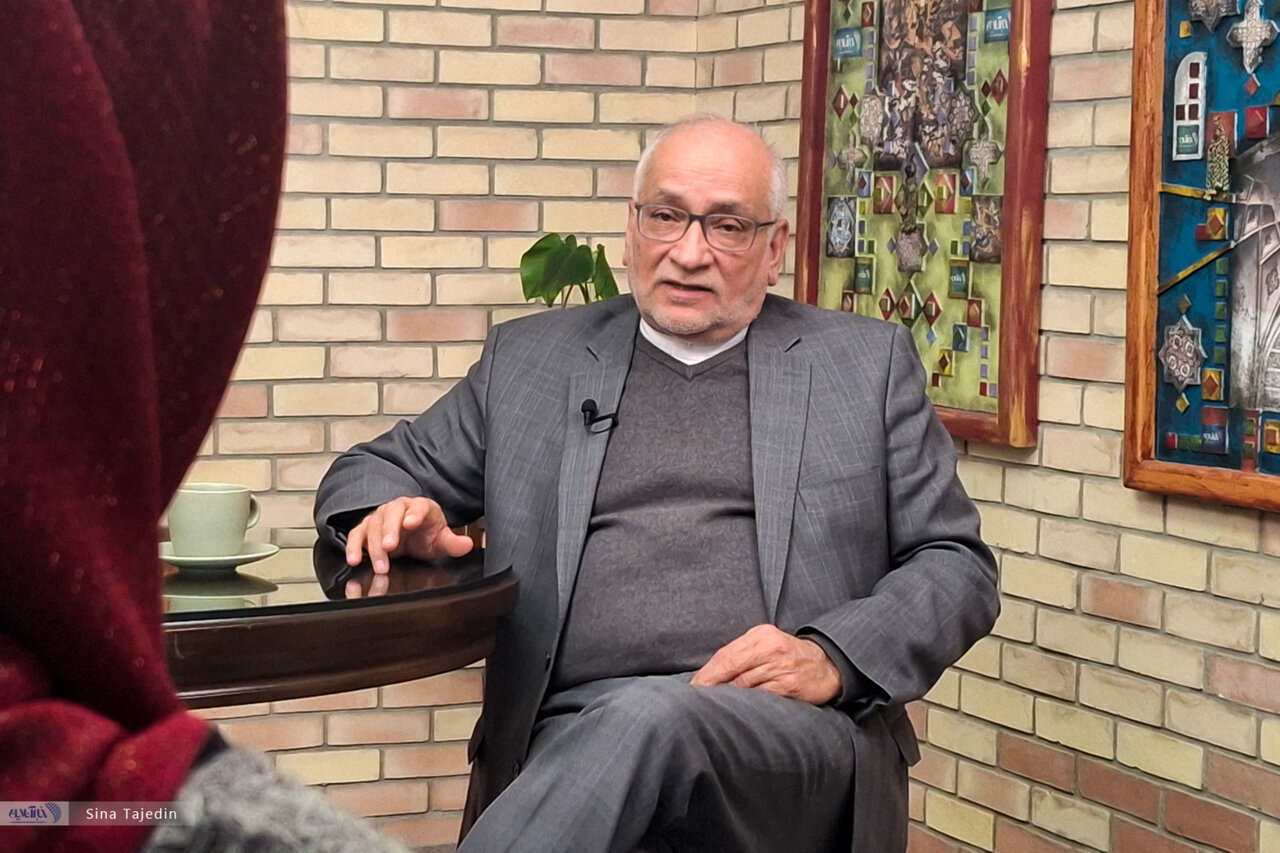 روایت مرعشی از جلسه پنجشنبه شب، ۱۸ دیِ شورای عالی امنیت ملی؛ خبر نداشتند/ با وضعیتی که بعضی دستگاه‌های خارج از دولت دارند نمی‌توان کشور را اداره کرد