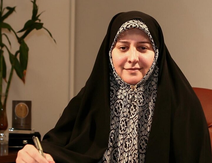 «دو قرن سکوت» به معنای آن نیست که ایرانیان در این دوره دو قرنه کاملاً ساکت بودهاند/ تفسیرهای نادرست و سادهانگارانهای از ارتباط مولانا و شمس وجود دارد. «دو قرن سکوت» به معنای آن نیست که ایرانیان در این دوره دو قرنه کاملاً ساکت بودهاند/ تفسیرهای نادرست و سادهانگارانهای از ارتباط مولانا و شمس وجود دارد.