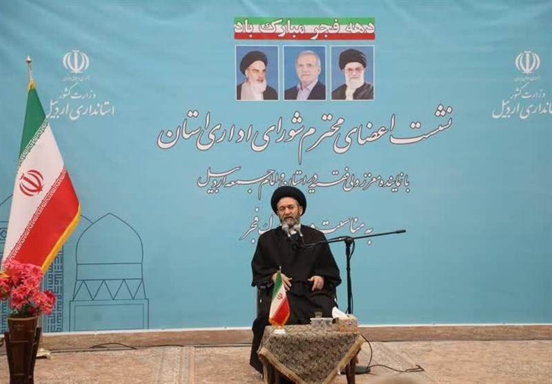 امام جمعه اردبیل: حاکمیت ملی ایران در دنیا بی‌نظیر است