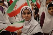 زنگ انقلاب و جشن «ایران‌مون» در هزار مدرسه سمنان طنین‌انداز شد