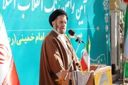 انقلاب اسلامی با هرگونه منیت و انحراف برخورد می‌کند