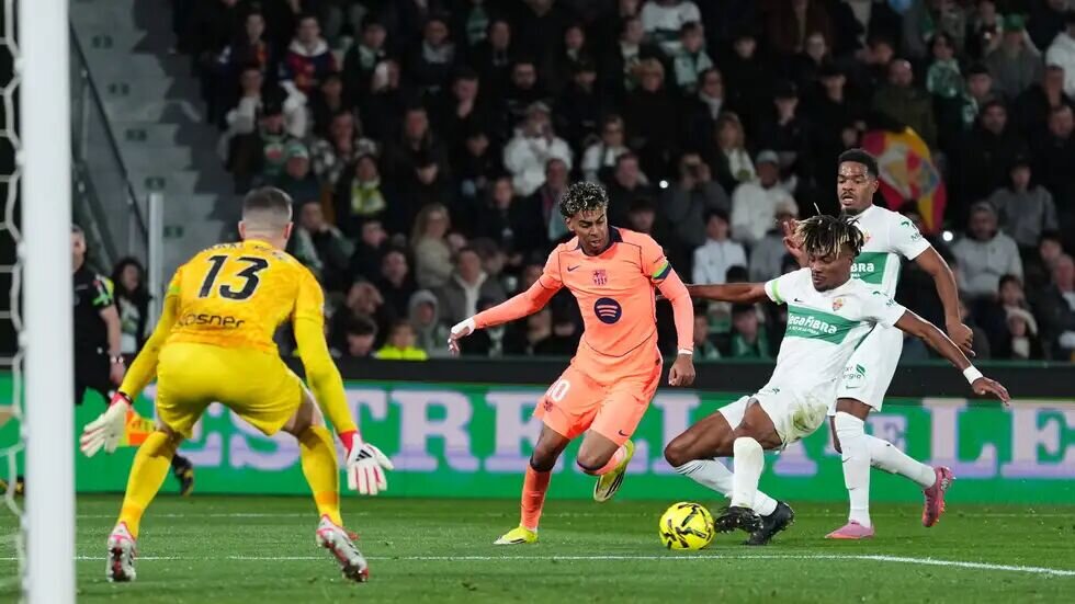 یک افتخار بزرگ برای یامال/ وقتی ستاره به مارادونا رسید