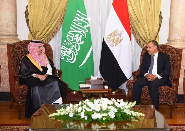 برگزاری مذاکرات میان وزرای امور خارجه عربستان و مصر در خصوص تنشهای نظامی ایران و ایالات متحده و تحولات جاری در منطقه برگزاری مذاکرات میان وزرای امور خارجه عربستان و مصر در خصوص تنشهای نظامی ایران و ایالات متحده و تحولات جاری در منطقه