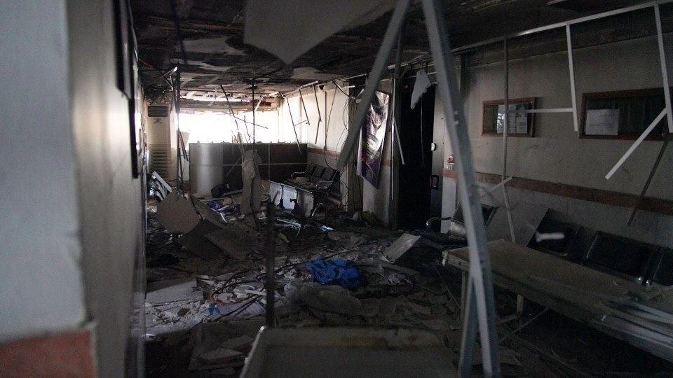 بازدید جلیلی از درمانگاه سوخته رشت در حوادث اخیر + تصاویر