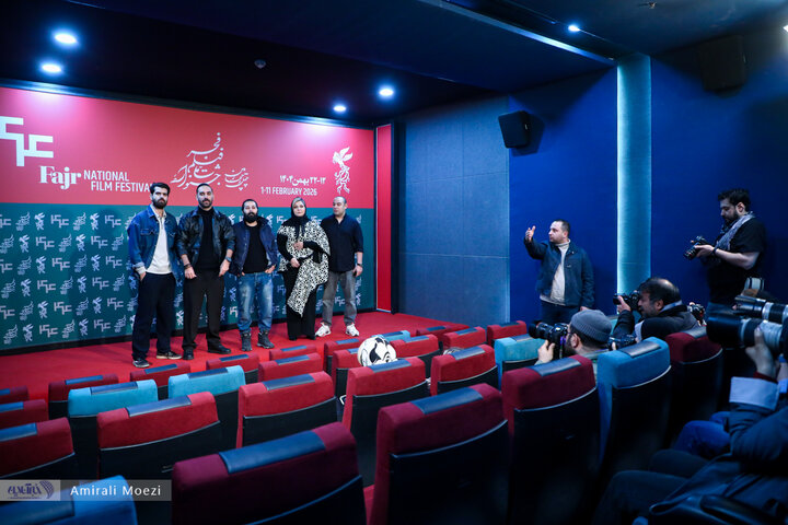 فوتوکال و نشست پرسش و پاسخ فیلم‌ «پروانه»