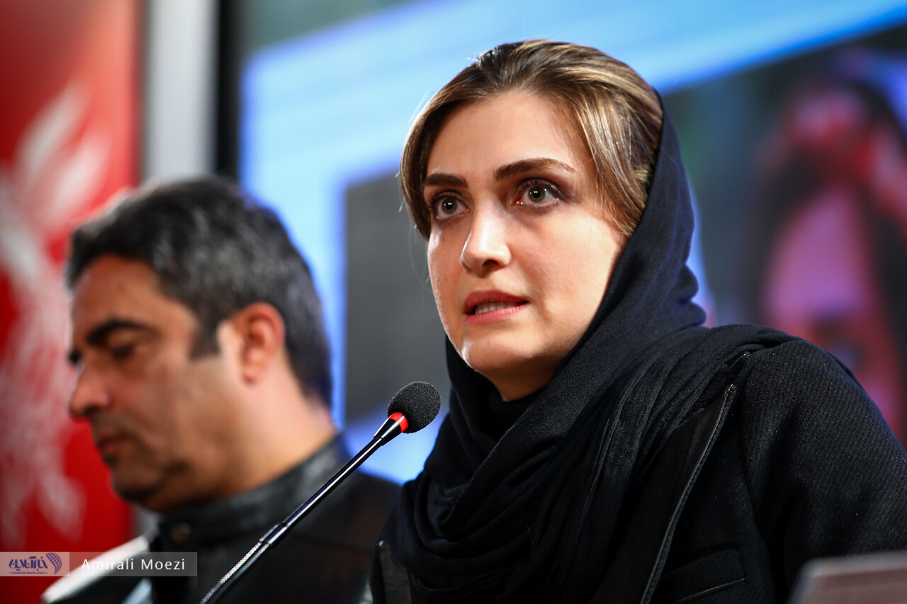 ببینید | چالش جالب الناز ملک برای ایفای نقش یک معتاد در سینمایی سقف