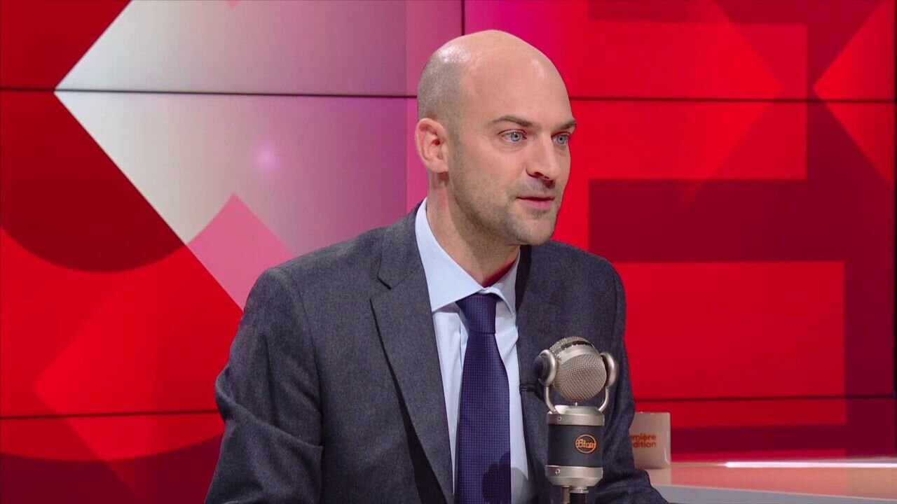 وزیر خارجه فرانسه: اروپا اکنون تنها حامی مالی اوکراین است/ فرانسه هرگز احتمال گفت‌وگو با روسیه را به طور کامل رد نکرده است