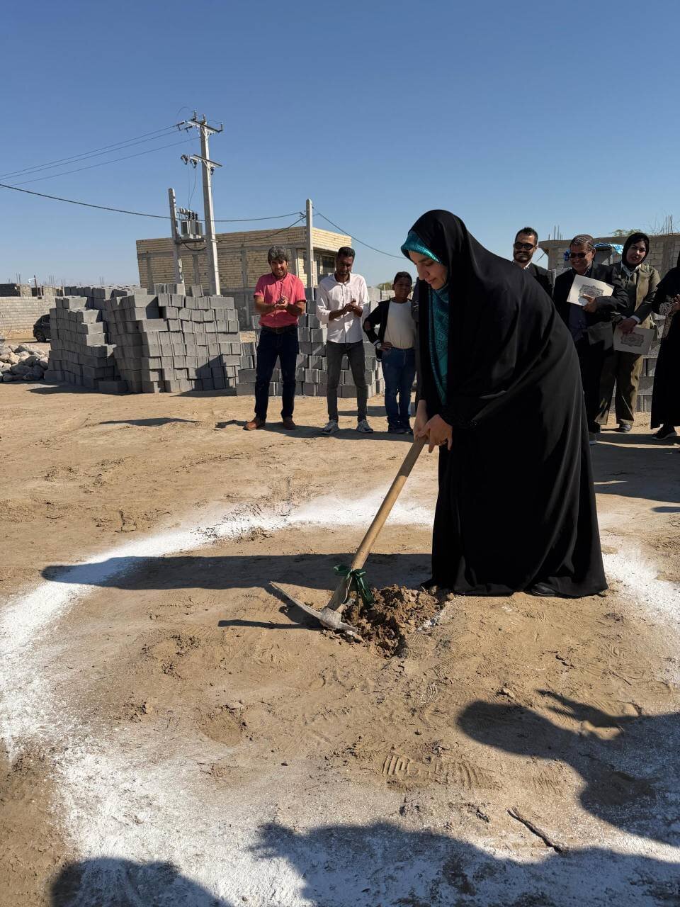 کلنگ آغاز ساخت آکادمی قریب در شهرک دریا به زمین زده شد