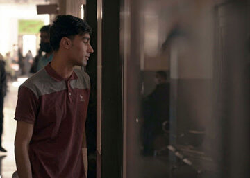 گفت‌وگو با مستندساز حاضر در جشنواره فجر/ اسماعیلی: فیلم مستند می‌تواند همگام با اثر داستانی تاثیرگذار باشد