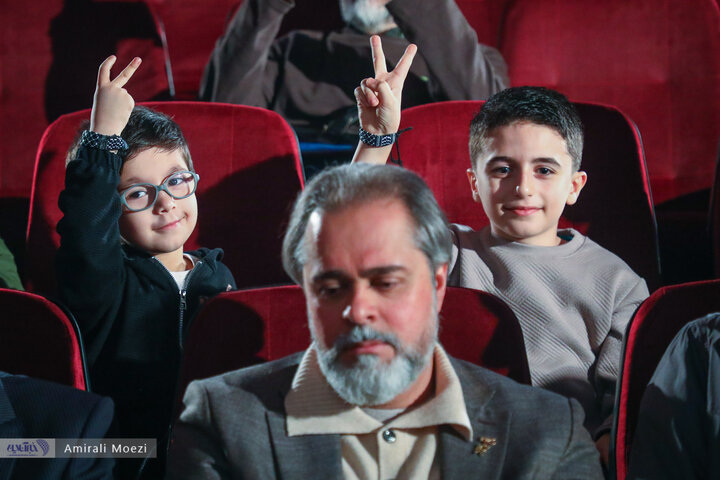 منوچهر محمدی تجلیل شد؛ او مانند پدر برای سینمای ایران است