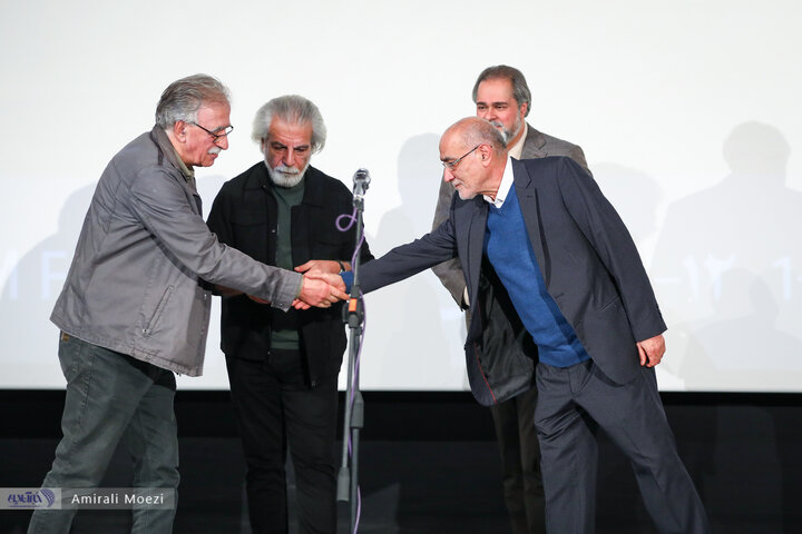 منوچهر محمدی تجلیل شد؛ او مانند پدر برای سینمای ایران است