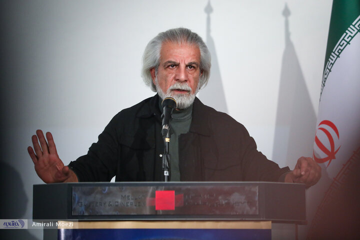 منوچهر محمدی تجلیل شد؛ او مانند پدر برای سینمای ایران است