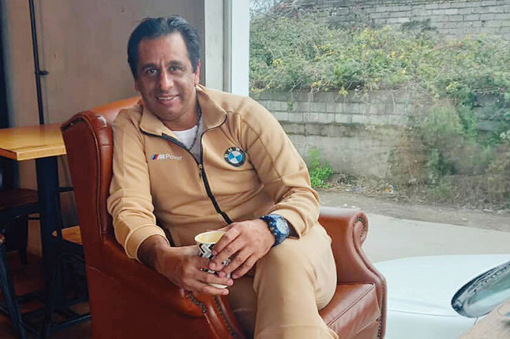 توان رقابت با غول‌های فوتبال را نداریم/ بازیکن های ما در فضای مجازی بزرگ هستند نه در عالم واقع/ حتی مهدی طارمی در یک تیم درجه2 اروپایی بازی می کند