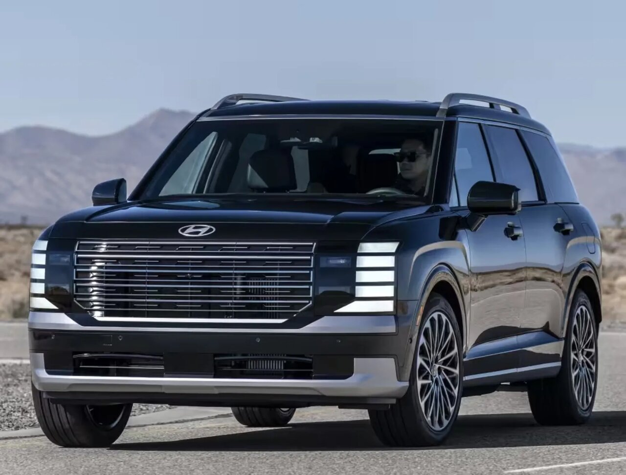 هیوندای پالیسید در ایران / رقیب کرهای لندکروزر از راه رسید