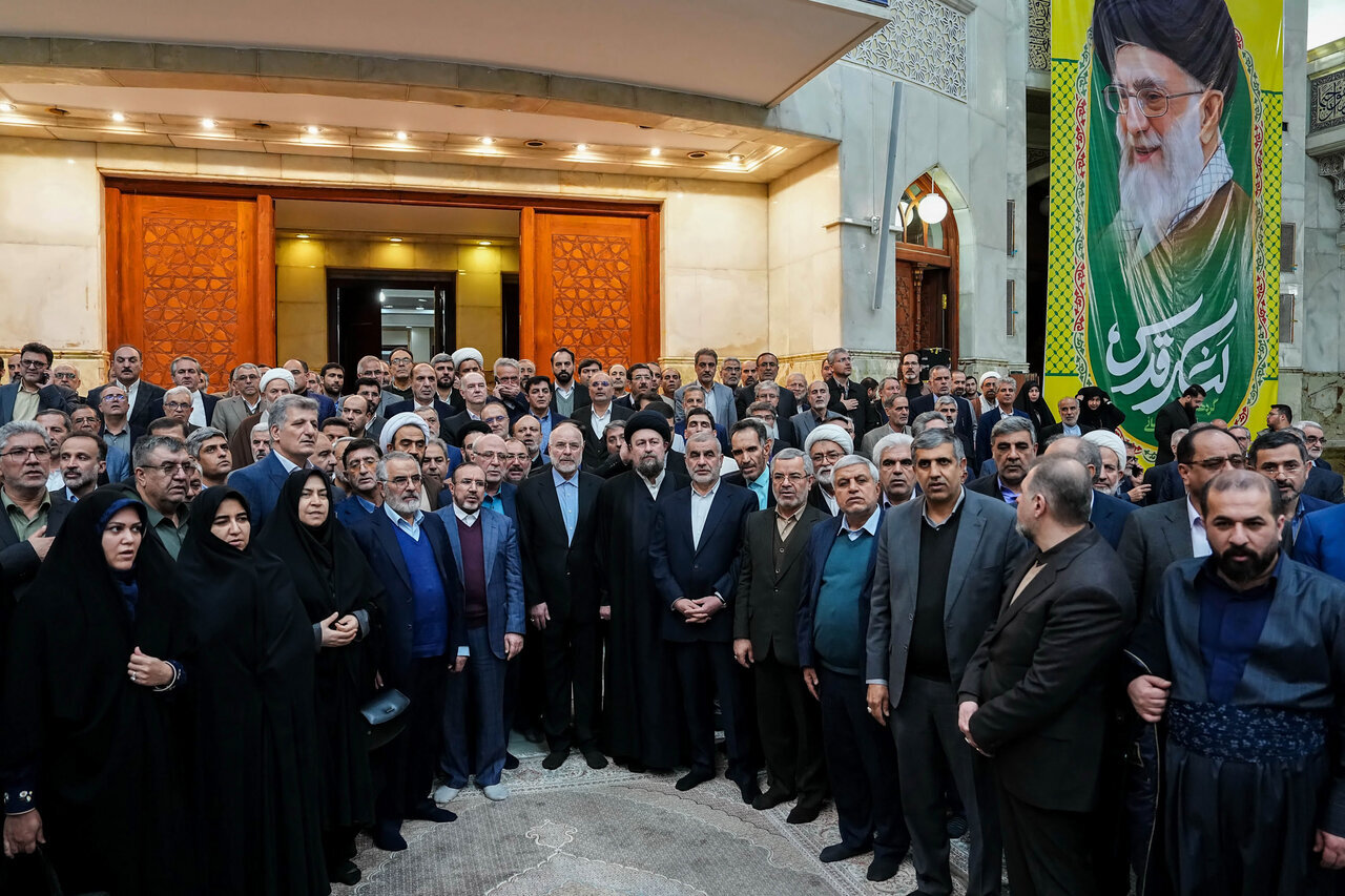 زنان نماینده در حرم بنیان‌گذار انقلاب + تصاویر