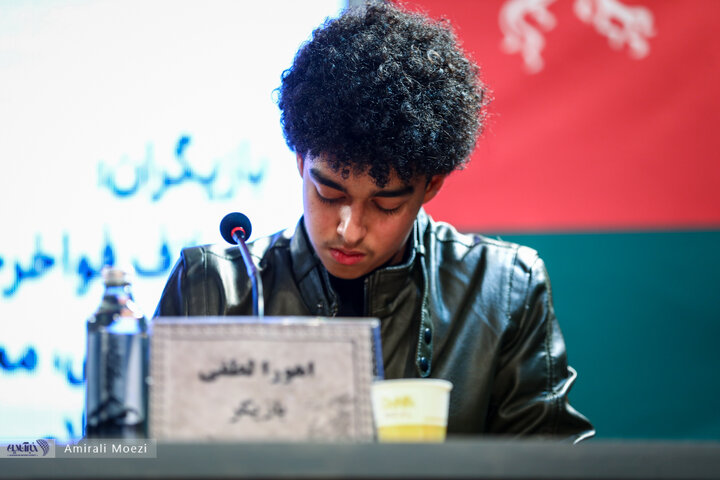 نشست فیلم سرزمین فرشته ها