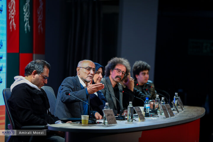 نشست فیلم سرزمین فرشته ها