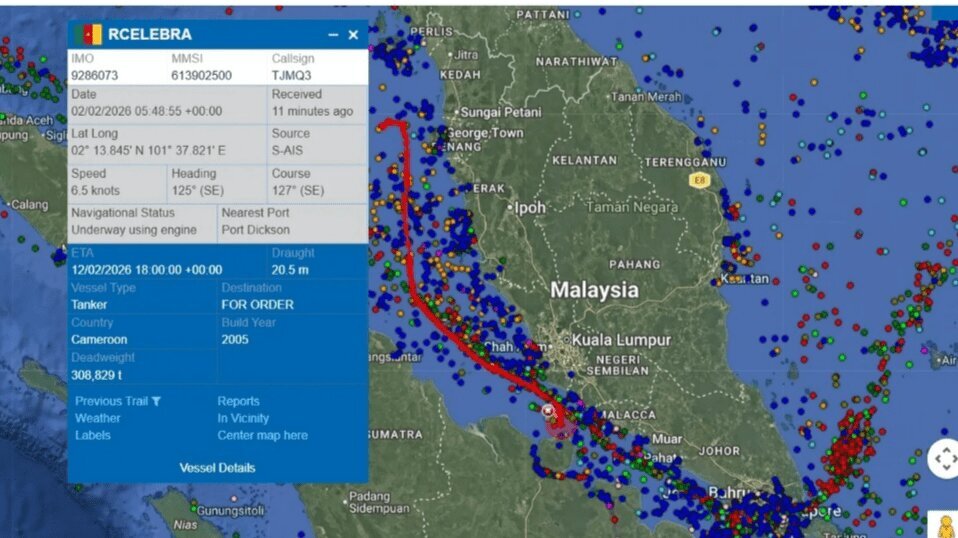 ۲ نفتکش توقیف شده در آبهای مالزی آزاد شدند