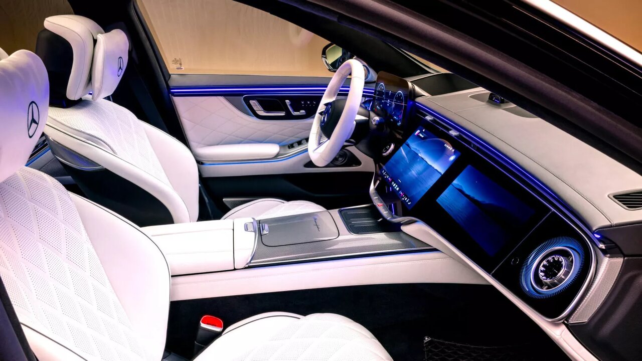 از صندلی پارچهای تا ماساژور سر / ویژگیهای عجیب مرسدس بنز S کلاس جدید