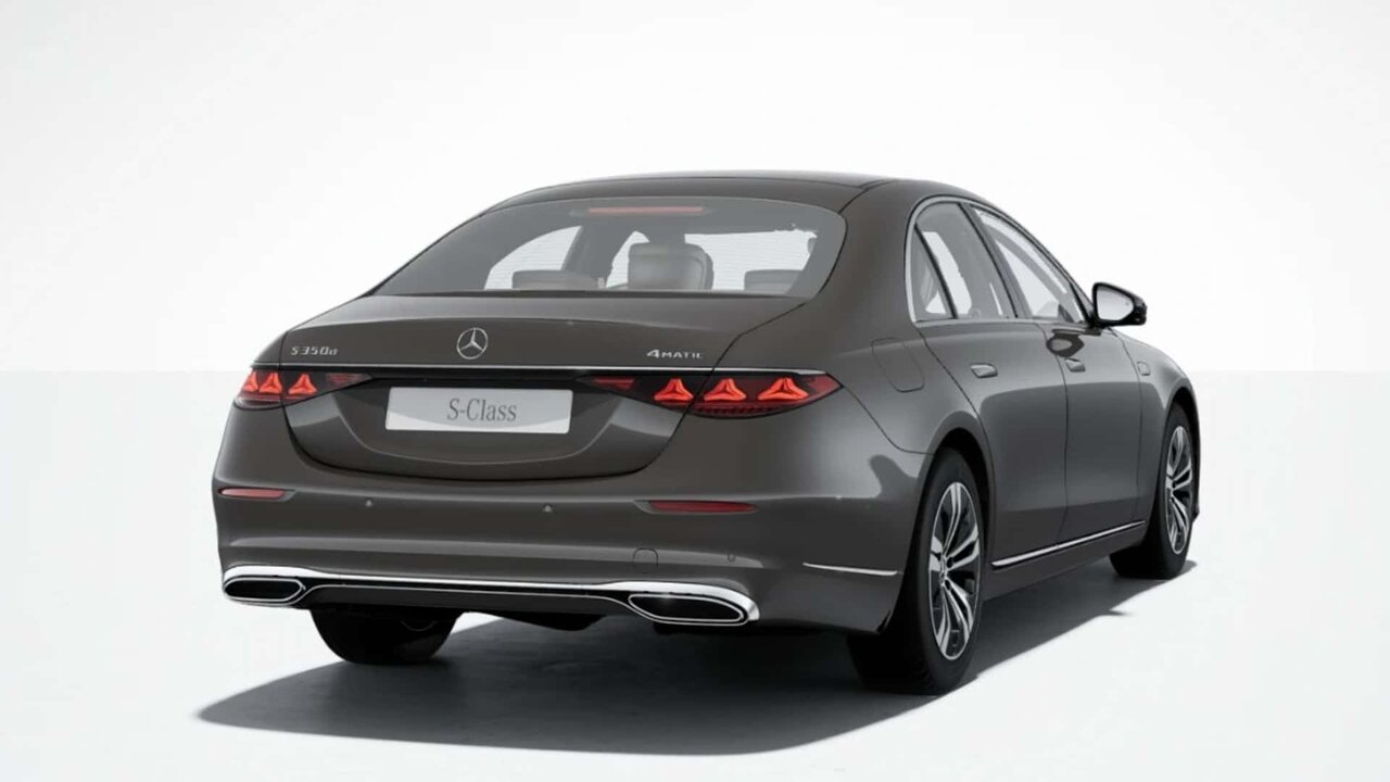 از صندلی پارچهای تا ماساژور سر / ویژگیهای عجیب مرسدس بنز S کلاس جدید