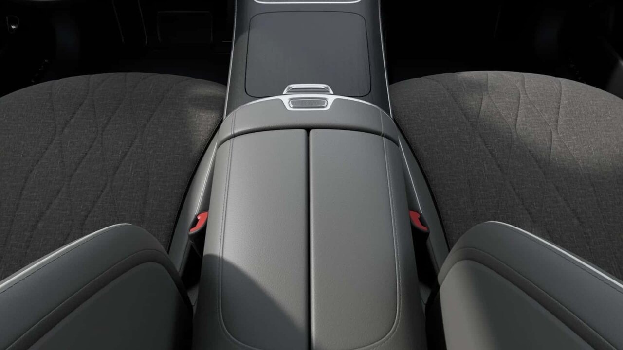 از صندلی پارچه‌ای تا ماساژور سر / ویژگی‌های عجیب مرسدس بنز S کلاس جدید