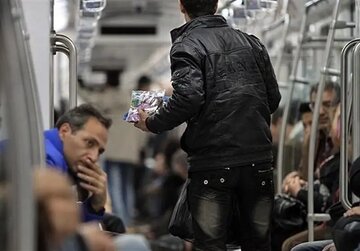 آرزوهایی که به تونل‌های مترو رسید؛ کوچ نابینایان برای نان