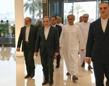 پژواک گسترده مذاکرات مسقط در منطقه و جهان / دستاورد نشست مسقط چه بود؟ / تا حصول نتیجه راه زیادی مانده اما عزم دو طرف بر ادامه مذاکرات است