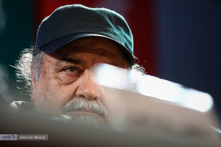 فوتوکال و نشست فیلم کافه سلطان با حضور محمدرضا شریفی نیا