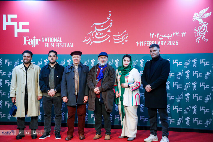 فوتوکال و نشست فیلم کافه سلطان با حضور محمدرضا شریفی نیا